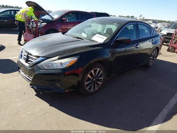 1N4AL3AP9HC242570 2017 NISSAN ALTIMA - Image 2
