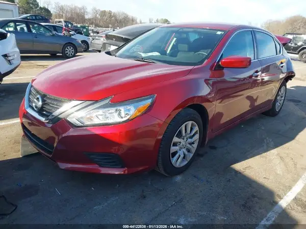 1N4AL3AP9HC247946 2017 NISSAN ALTIMA - Image 2
