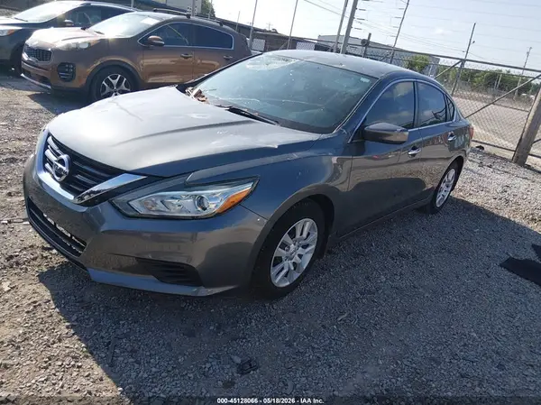 1N4AL3AP9HC248014 2017 NISSAN ALTIMA - Image 2