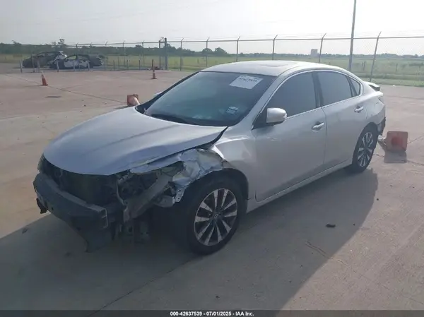 1N4AL3AP9HC248322 2017 NISSAN ALTIMA - Image 2