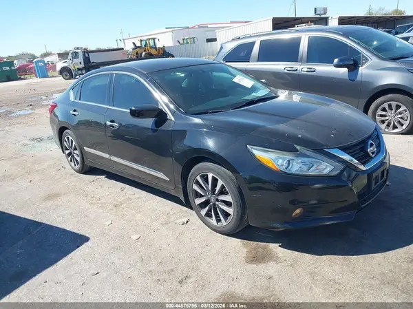 1N4AL3AP9HC251835 2017 NISSAN ALTIMA - Image 1