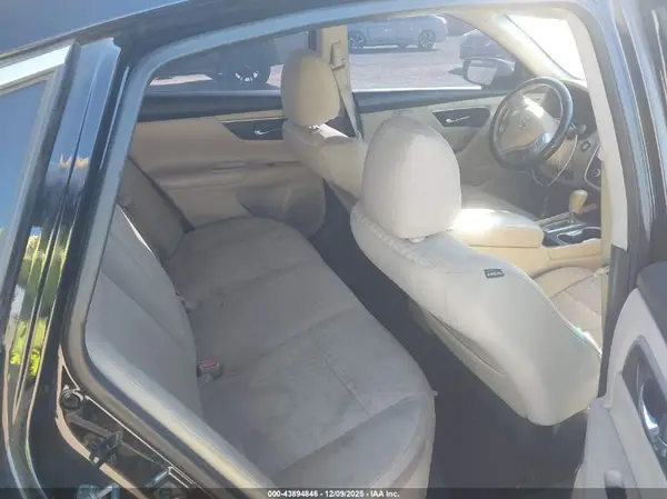1N4AL3AP9HC253066 2017 NISSAN ALTIMA - Image 8