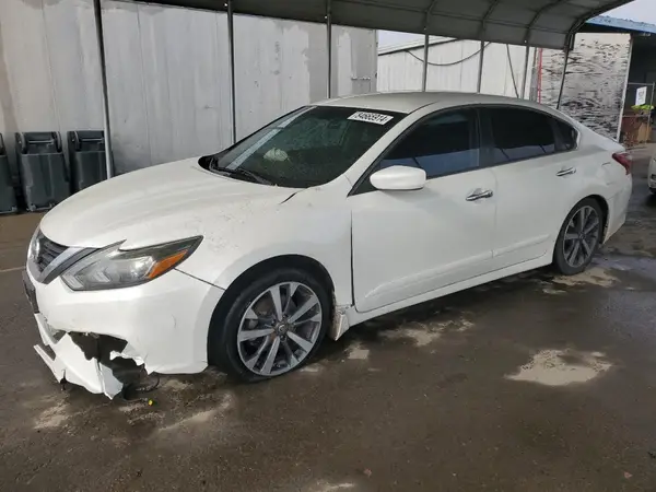 1N4AL3AP9HC253374 2017 NISSAN ALTIMA - Image 1