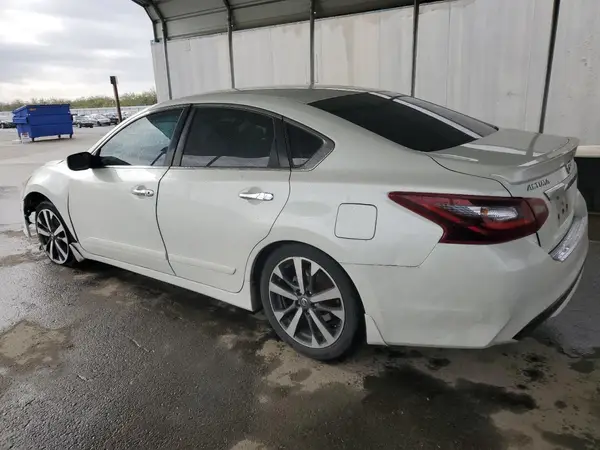 1N4AL3AP9HC253374 2017 NISSAN ALTIMA - Image 2