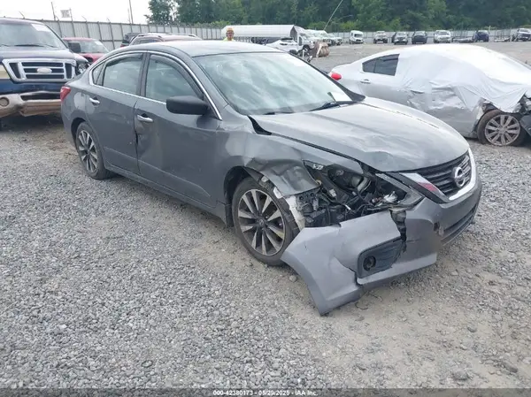 1N4AL3AP9HC254153 2017 NISSAN ALTIMA - Image 1