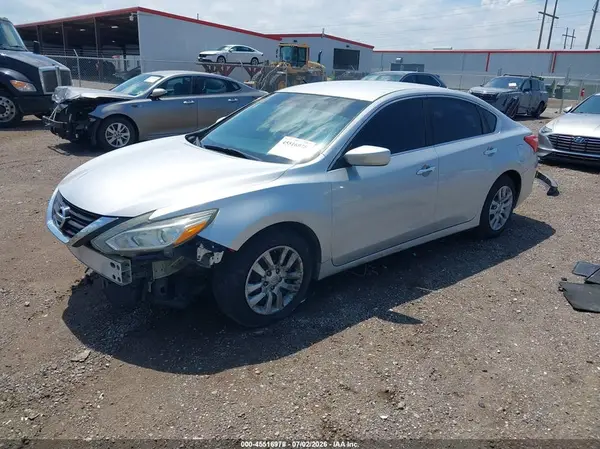 1N4AL3AP9HC254475 2017 NISSAN ALTIMA - Image 2