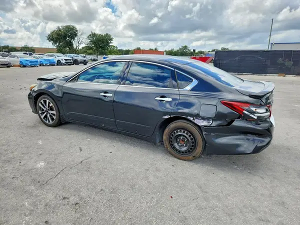 1N4AL3AP9HC254668 2017 NISSAN ALTIMA - Image 2