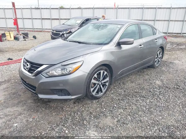 1N4AL3AP9HC255013 2017 NISSAN ALTIMA - Image 2