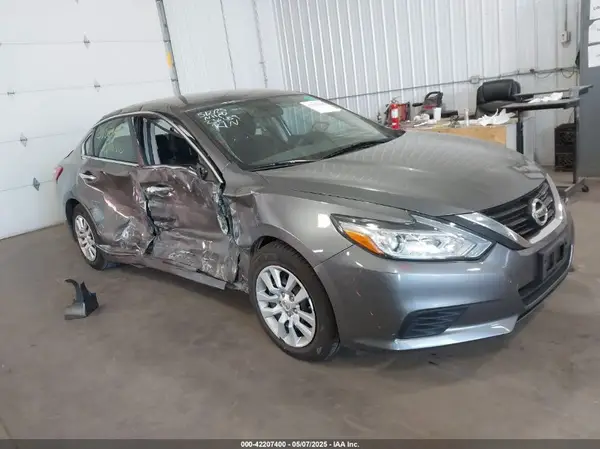 1N4AL3AP9HC255108 2017 NISSAN ALTIMA - Image 1