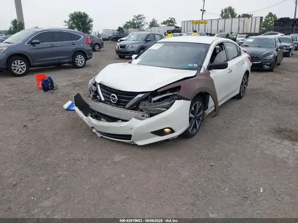 1N4AL3AP9HC257926 2017 NISSAN ALTIMA - Image 2