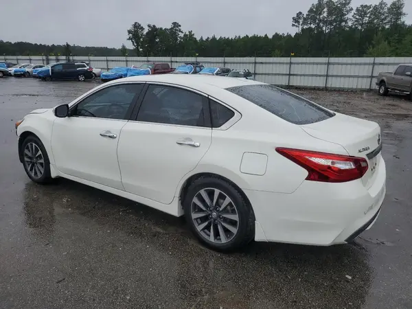 1N4AL3AP9HC258994 2017 NISSAN ALTIMA - Image 2