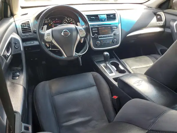 1N4AL3AP9HC261264 2017 NISSAN ALTIMA - Image 8