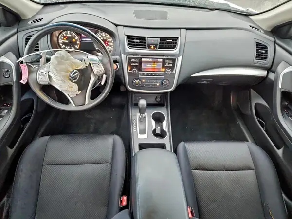 1N4AL3AP9HC262284 2017 NISSAN ALTIMA - Image 8