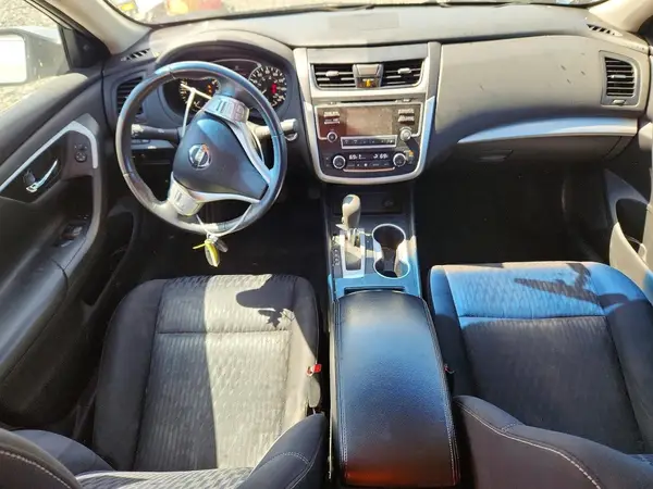 1N4AL3AP9HC262558 2017 NISSAN ALTIMA - Image 8