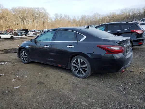 1N4AL3AP9HC264388 2017 NISSAN ALTIMA - Image 2