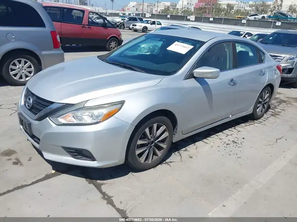 1N4AL3AP9HC264956 2017 NISSAN ALTIMA - Image 2
