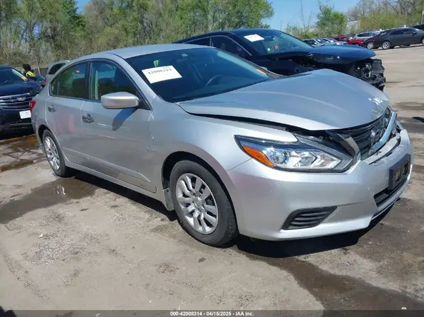 1N4AL3AP9HC264990 2017 NISSAN ALTIMA - Image 1