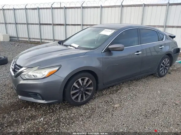 1N4AL3AP9HC265511 2017 NISSAN ALTIMA - Image 2