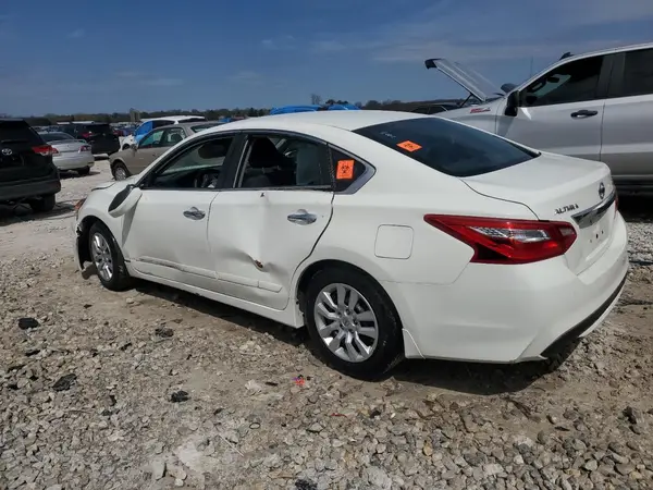 1N4AL3AP9HC266819 2017 NISSAN ALTIMA - Image 2