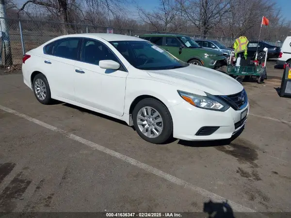 1N4AL3AP9HC273303 2017 NISSAN ALTIMA - Image 1