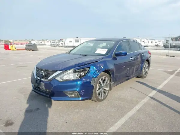 1N4AL3AP9HC274127 2017 NISSAN ALTIMA - Image 2