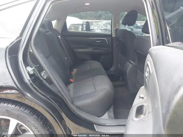 1N4AL3AP9HC275701 2017 NISSAN ALTIMA - Image 8