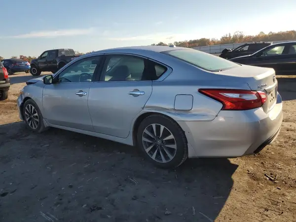 1N4AL3AP9HC277092 2017 NISSAN ALTIMA - Image 2