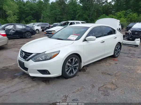 1N4AL3AP9HC279165 2017 NISSAN ALTIMA - Image 2