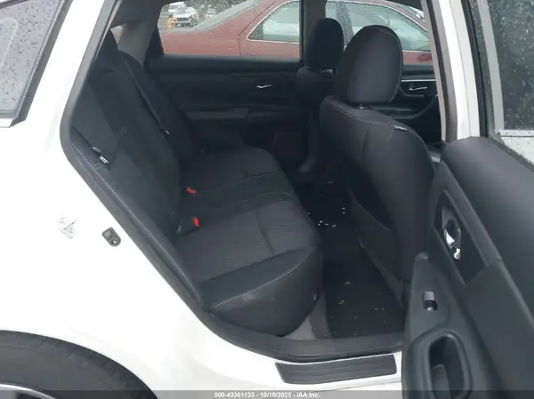 1N4AL3AP9HC280445 2017 NISSAN ALTIMA - Image 8
