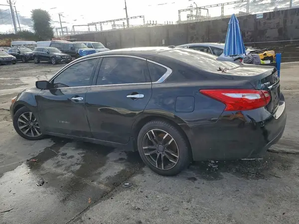 1N4AL3AP9HC285323 2017 NISSAN ALTIMA - Image 2