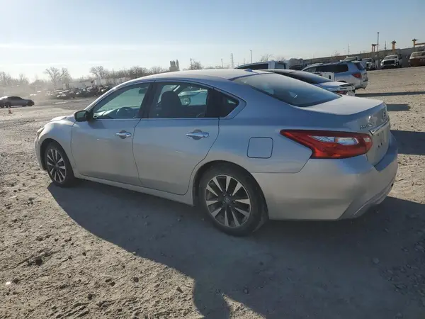 1N4AL3AP9HC285788 2017 NISSAN ALTIMA - Image 2