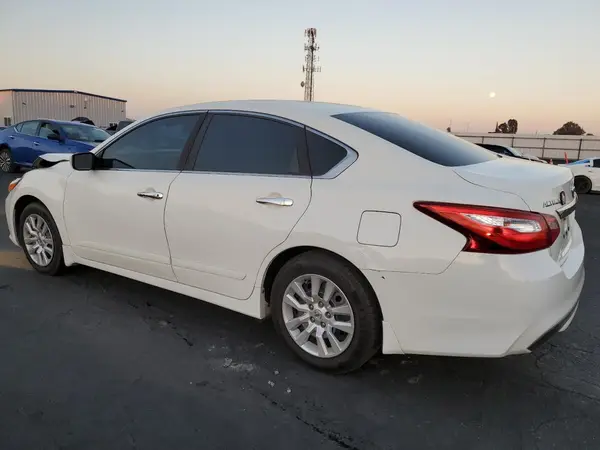 1N4AL3AP9HC289565 2017 NISSAN ALTIMA - Image 2
