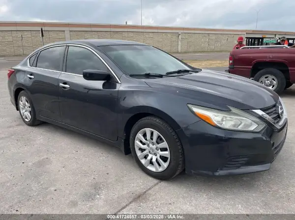 1N4AL3AP9HC289954 2017 NISSAN ALTIMA - Image 1