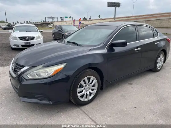 1N4AL3AP9HC289954 2017 NISSAN ALTIMA - Image 2