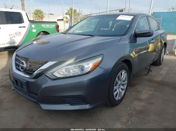 1N4AL3AP9HC290098 2017 NISSAN ALTIMA - Image 2