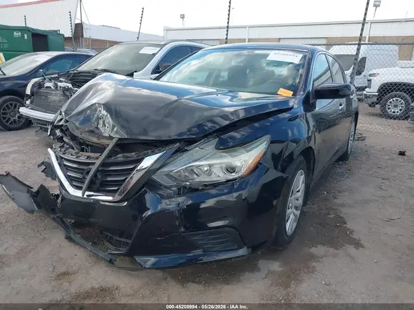 1N4AL3AP9HC292563 2017 NISSAN ALTIMA - Image 2