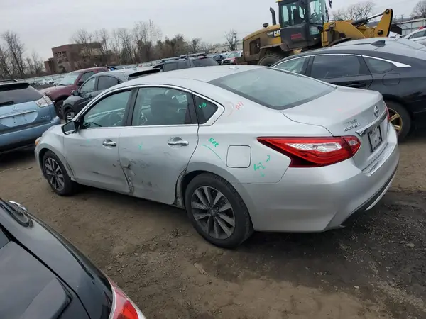 1N4AL3AP9HC293132 2017 NISSAN ALTIMA - Image 2