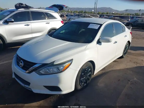 1N4AL3AP9HC295964 2017 NISSAN ALTIMA - Image 2