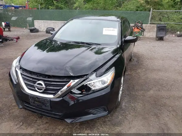 1N4AL3AP9HC296600 2017 NISSAN ALTIMA - Image 2