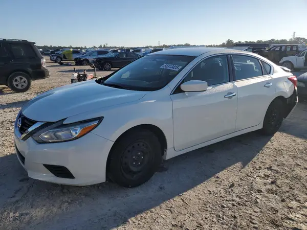1N4AL3AP9HC470715 2017 NISSAN ALTIMA - Image 1