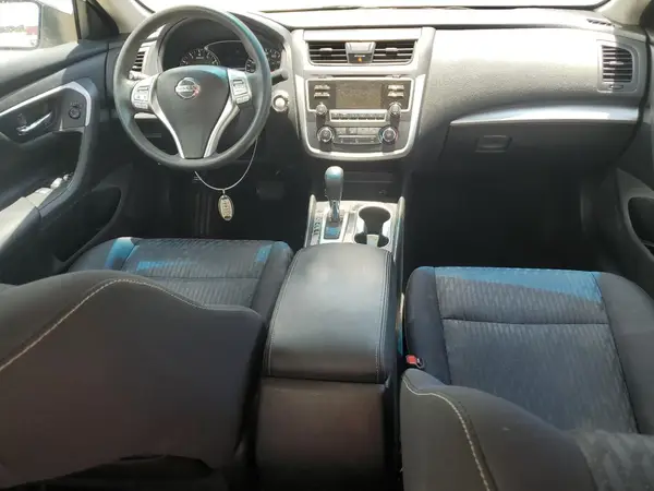 1N4AL3AP9HC475137 2017 NISSAN ALTIMA - Image 8