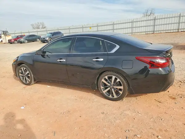 1N4AL3AP9HC475803 2017 NISSAN ALTIMA - Image 2