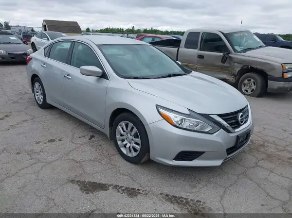 1N4AL3AP9HC476384 2017 NISSAN ALTIMA - Image 1