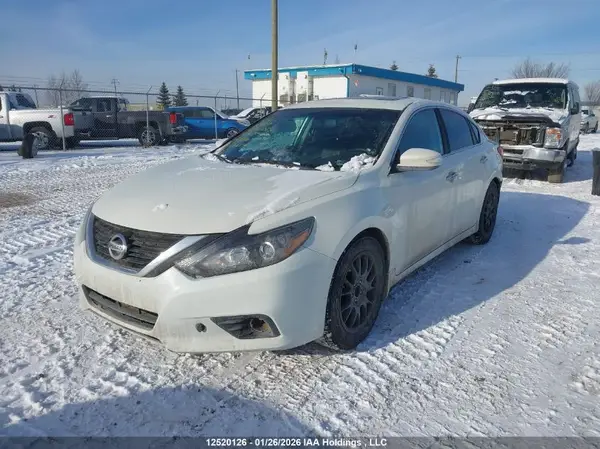 1N4AL3AP9HC477079 2017 NISSAN ALTIMA - Image 2