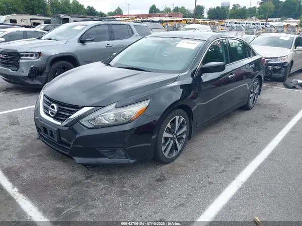 1N4AL3AP9HC479575 2017 NISSAN ALTIMA - Image 2