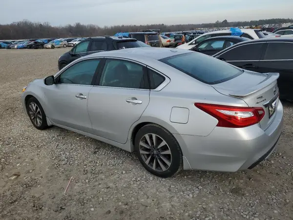 1N4AL3AP9HC482170 2017 NISSAN ALTIMA - Image 2