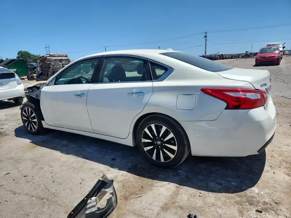 1N4AL3AP9HC483609 2017 NISSAN ALTIMA - Image 2