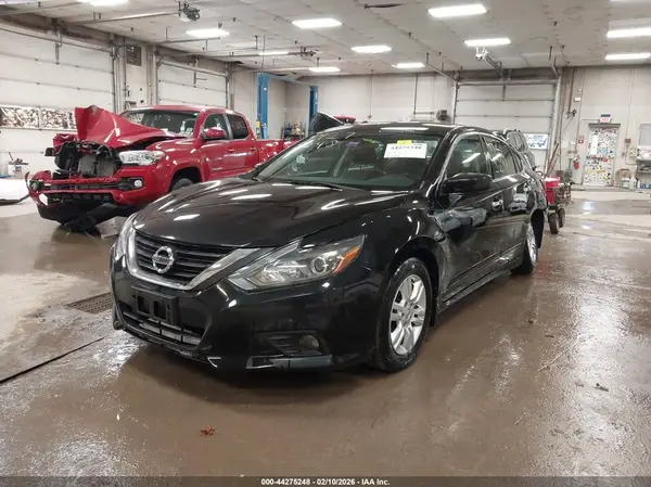 1N4AL3AP9HC484159 2017 NISSAN ALTIMA - Image 2