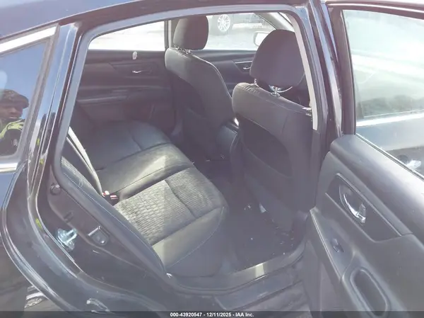 1N4AL3AP9HC487045 2017 NISSAN ALTIMA - Image 8