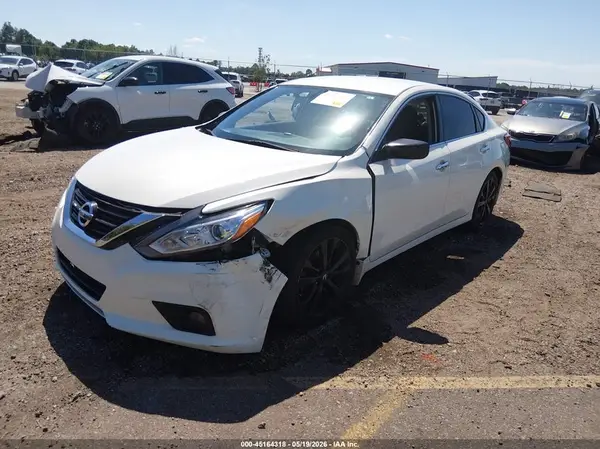 1N4AL3AP9HC487577 2017 NISSAN ALTIMA - Image 2